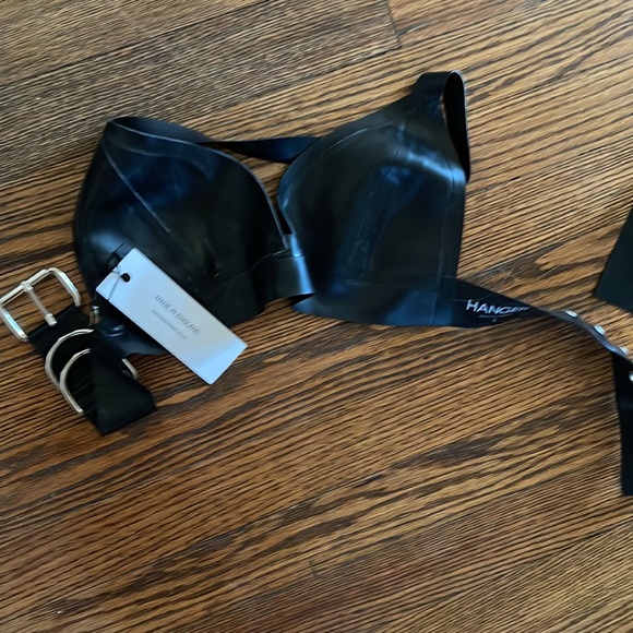 FLAME BRA 🔥🔥 - Picture 3 of 3